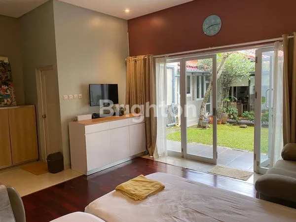 image RUMAH CANTIK SEMI FURNISHED SIAP HUNI TANAH BARU DEPOK (2)