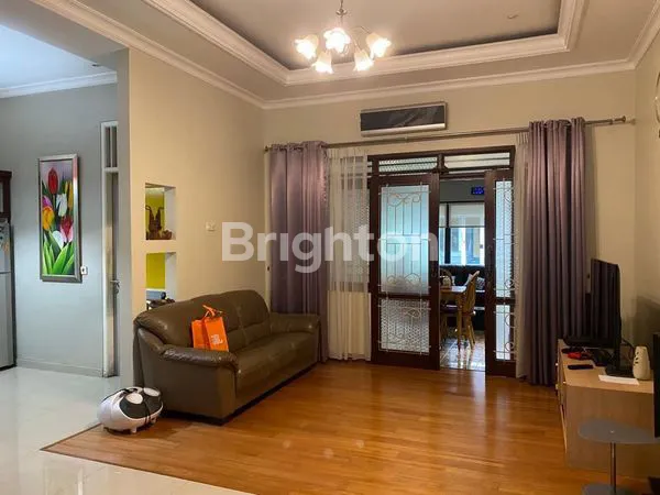 image RUMAH CANTIK SEMI FURNISHED SIAP HUNI TANAH BARU DEPOK (4)