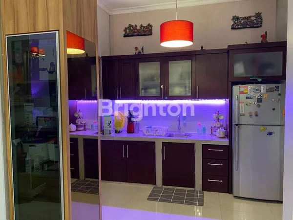 image RUMAH CANTIK SEMI FURNISHED SIAP HUNI TANAH BARU DEPOK (5)