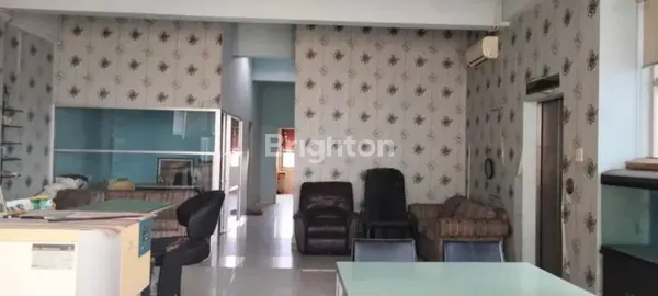 image RUKO SIAP PAKAI NOL RAYA JALAN AREA KOMERSIAL COCOK UNTUK KANTORAN  (3)