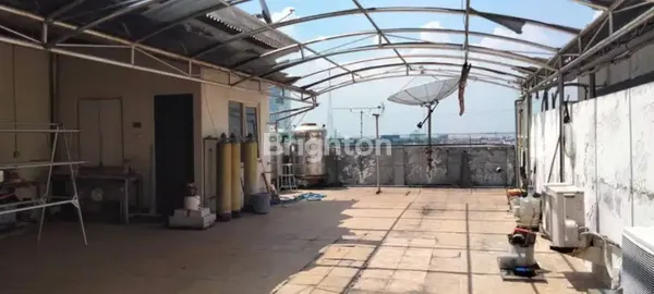 image RUKO SIAP PAKAI NOL RAYA JALAN AREA KOMERSIAL COCOK UNTUK KANTORAN  (4)