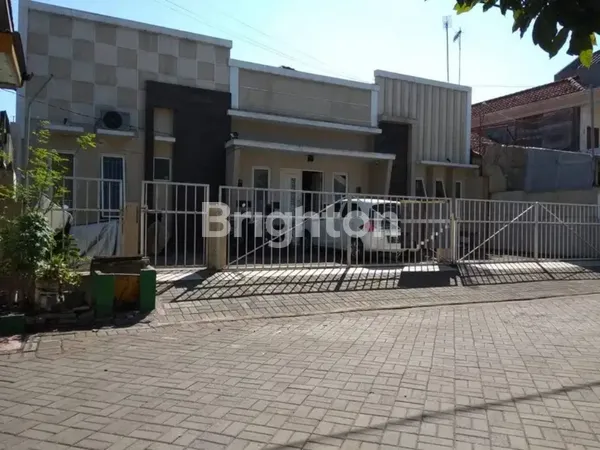 image RUMAH USAHA KOST AKTIF STRATEGIS DEKAT KAMPUS UBAYA (1)