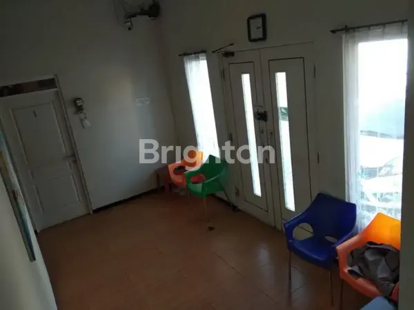 image RUMAH USAHA KOST AKTIF STRATEGIS DEKAT KAMPUS UBAYA (2)