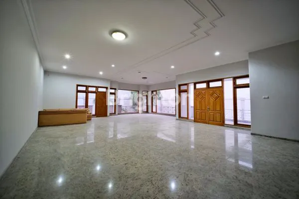 image RUMAH TAMAN HUNIAN SATELIT DEKAT CLUBHOUSE, PUSAT BISNIS DAN KOMERSIAL (4)