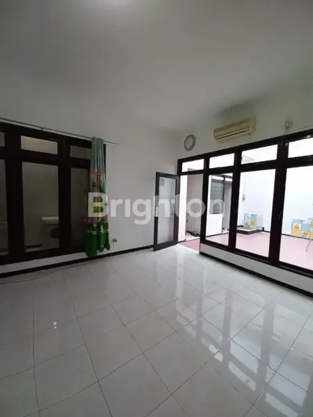 image NIRWANA REGENCY SIAP HUNI ONE GATE DEKAT MERR  (2)