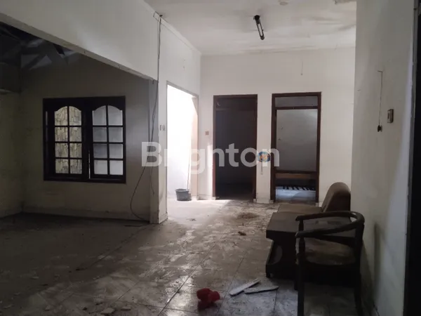 image RUMAH HITUNG TANAH ROW MOTOR LEGA 1 LANTAI LOKASI STRATEGIS DI TANJUNG DUREN (5)