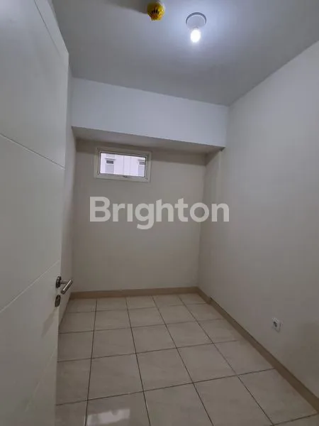 image APARTEMEN 3 BR VIEW POOL HADAP BARAT TYPE CORNER   (4)