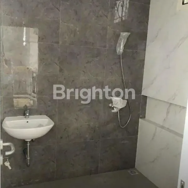 image GALAXY BUMI PERMAI ARAYA 2 MEWAH SIAP HUNI ROW 3 MOBIL (4)