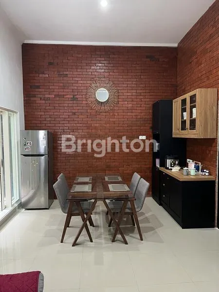 image RUMAH AGRO WILIS FURNISH MODERN 2 LANTAI KEDIRI (3)