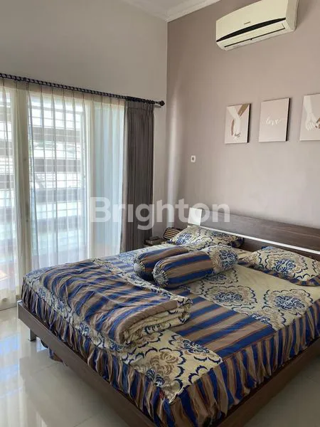 image RUMAH AGRO WILIS FURNISH MODERN 2 LANTAI KEDIRI (5)