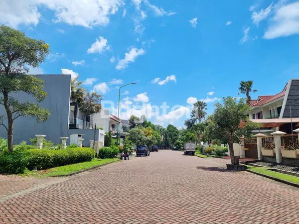 TANAH KAVLING TAMAN HUNIAN SATELIT 2 JEJER DERETAN LAPANGAN TENNIS DEKAT HOKKY SUPERMARKET, AREA KOMERSIAL.