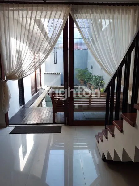 image RUMAH SEMI VILLA DI PURA DEMAK DENPASAR (2)