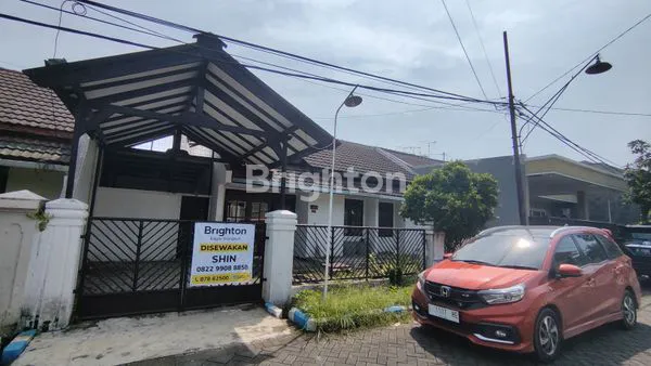image RUMAH BARU RENOVASI SIAP HUNI,TINGGAL JALAN KAKI KE PETRA,PONDOK CANDRA (1)