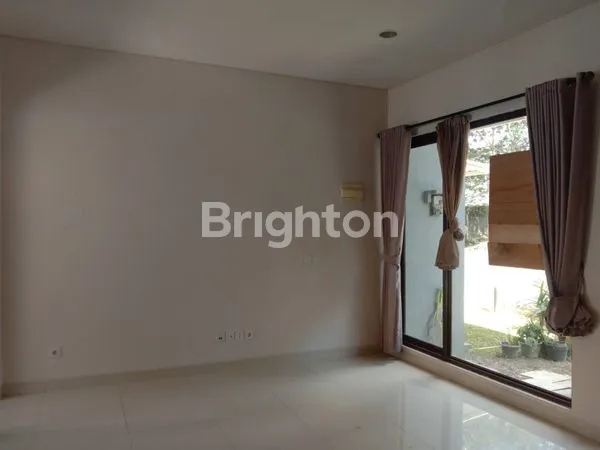 image DI JUAL/SEWA RUMAH CANTIK (3)