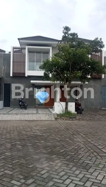image ROYAL RESIDENCE WIYUNG SURABAYA, SIAP HUNI (1)
