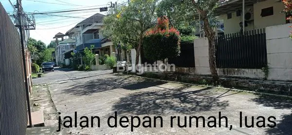 image RUMAH UNIK CANTIK (7)