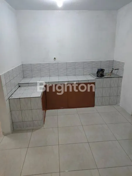 image RUMAH 1 1/2 LANTAI PUSAT KOTA SIAP HUNI  AREA 15 ILIR DEMPO (6)