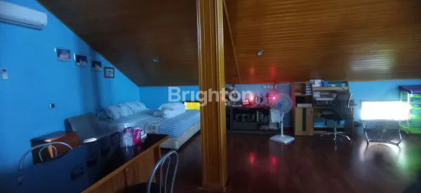 image RUMAH UNIK CANTIK (14)