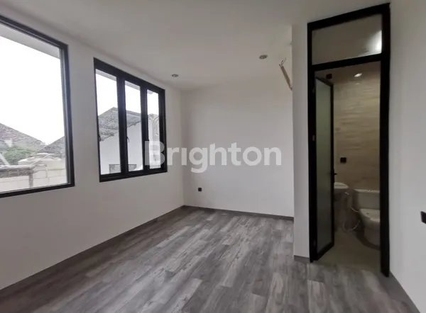 image RUMAH PONDOK CANDRA 2 LANTAI NEW GRESS MINIMALIS MODERN (ADA 2 UNIT) (4)