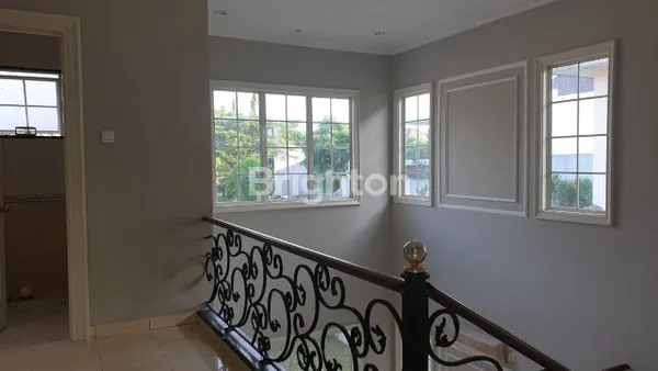 image RUMAH 2 LANTAI DI PAKUWON CITY (7)