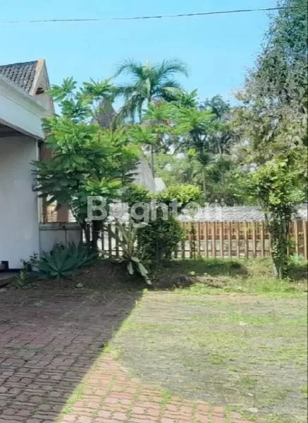 image RUMAH STRATEGIS DI BURING MALANG (2)