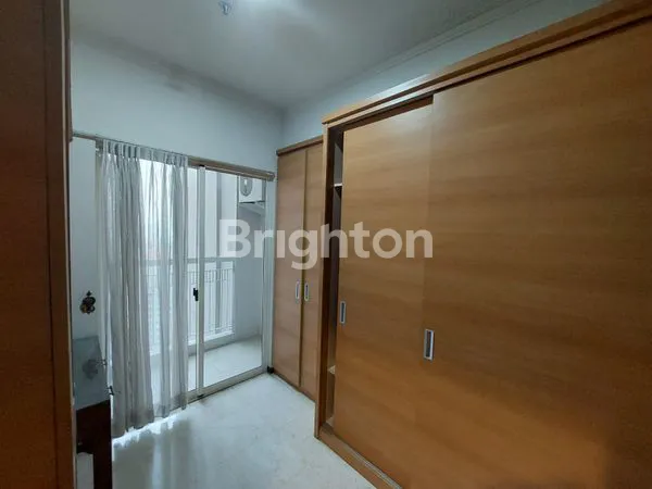 image APARTEMEN ROYAL MEDITERANIA GARDEN RESIDENCES TOWER LAVENDER SEMI FURNISHED (7)