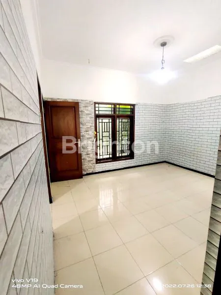 image RUMAH + TOKO LOKASI POROS JL PERUM GADANG KOTA MALANG (3)