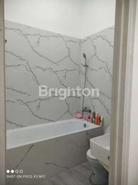 image RUMAH MEWAH KEDIRI, SLG (2)