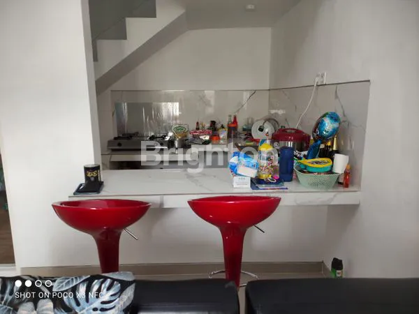 image RUMAH MEWAH KEDIRI, SLG (4)