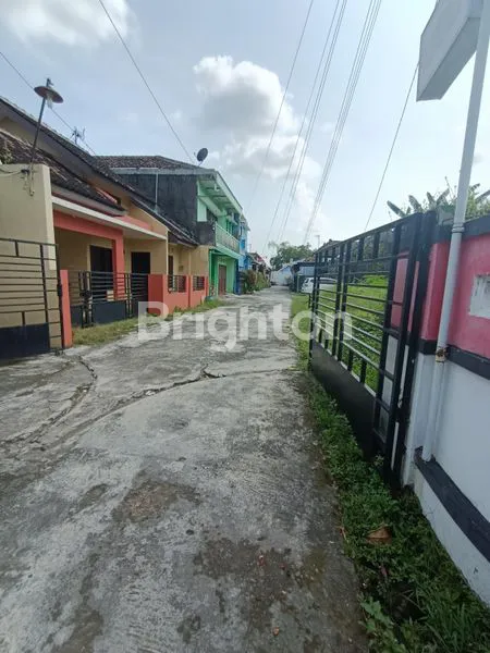 image TANAH MURAH HOOK KADIPIRO MANGKU JALAN UTAMA (2)