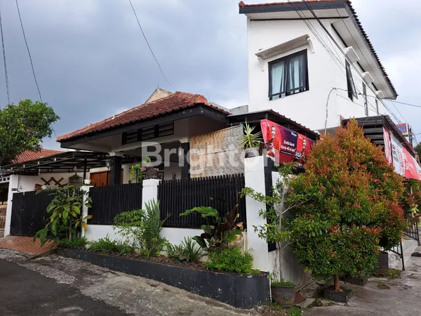 RUMAH 2 LANTAI PLUS TOKO STRATEGIS DI KOMP. PERUMAHAN WARGA RAHAYU GARUT