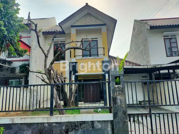 image RUMAH MURAH 2 LANTAI DI DEKAT GOR MANUNGGAL JATI PEDURUNGAN SEMARANG (3)