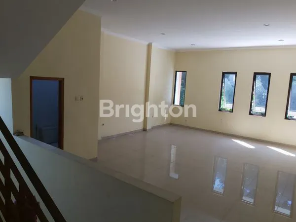 image RUKO PASTI UNTUNG !! LOKASI SANGAT STRATEGIS DI PASAR KLIWON (5)