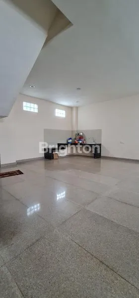 image RUMAH/ RUKO BARU MINIMALIS 2 LANTAI (6)