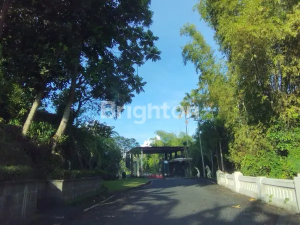 TANAH DI GREENLOT DEKAT KE CANGGU