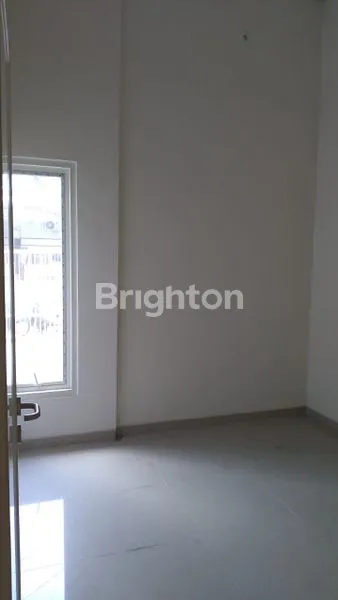 image RUMAH SIAP HUNI LT 90 DI PONDOK CANDRA SEMANGKA 7 (6)