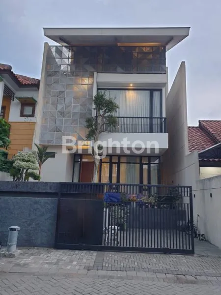 image RUMAH CITRALAND DEPAN BAGUS SIAP HUNI (1)