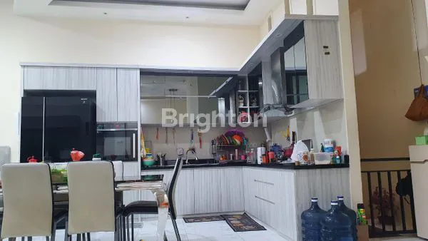 image RUMAH RAWA KEPA TOMANG JAKARTA BARAT - 2 LANTAI & SIAP HUNI (8)