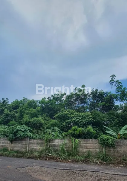 image TANAH TEPI JALAN (1)