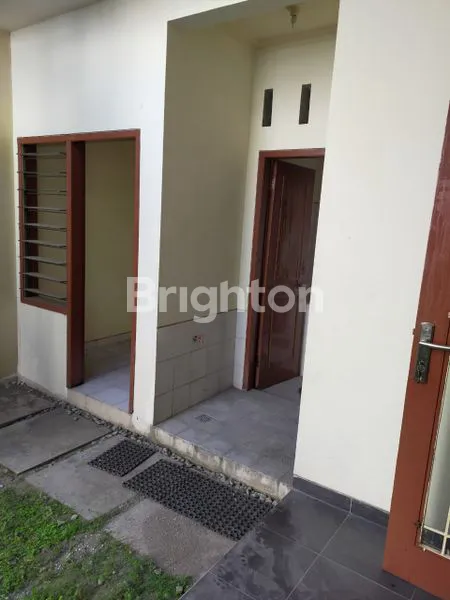image RUMAH 2LT TERAWAT (5)