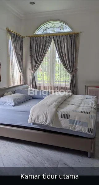 image RUMAH MEWAH SIAP HUNI LIPPO VILLAGE, TANGERANG (5)