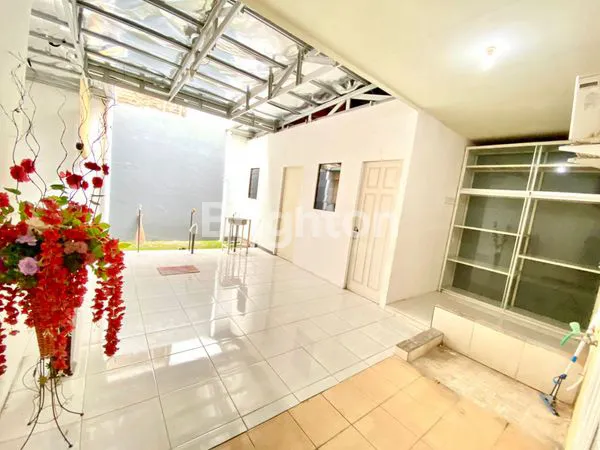 image RUMAH 2 LANTAI MUTIARA REGENCY (5)