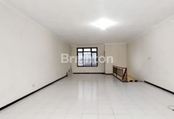 image RUKO JOMBANG KAWASAN STRATEGIS @ CEMPAKA MAS (5)