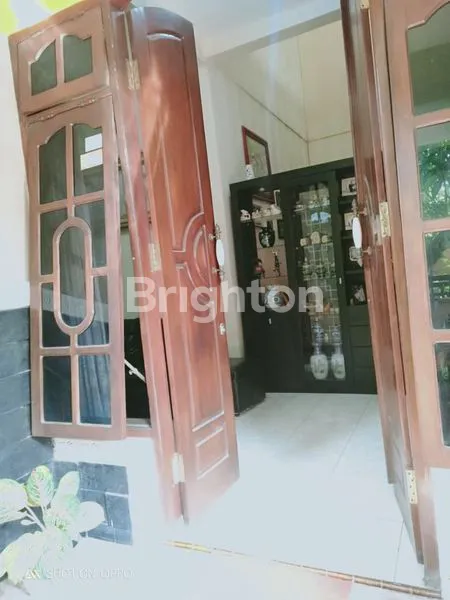 image RUMAH CANTIK 2 LANTAI SIAP HUNI KOTA KEDIRI (3)