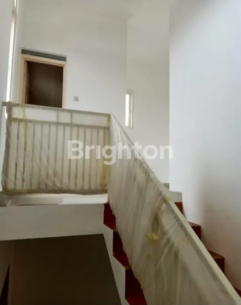 image RUMAH MINIMALIS SURABAYA TIMUR DEKAT NGAGEL, RAYA MANYAR, NGINDEN (5)