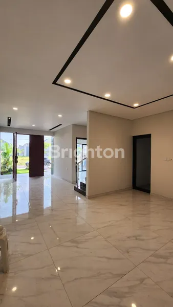 image RUMAH MEWAH BARU GRESS HIGH SPEC DI WOODLAND CITRALAND UTAMA (3)