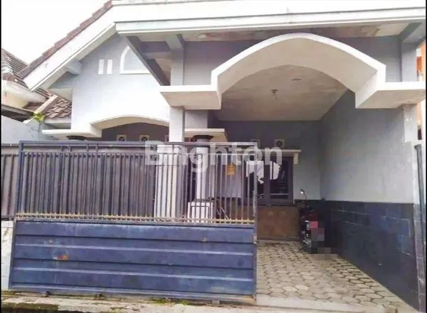 image RUMAH BAGUS MURAH 3 LT SIAP HUNI DEKAT CLUB HOUSE LOKASI DEKAT EXIT TOL KOTA MALANG (6)