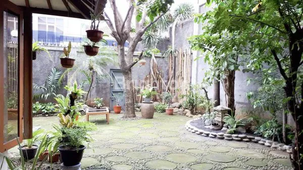 image SOMPOK RUMAH 2 LT BAGUS SIAP HUNI TENGAH KOTA (5)