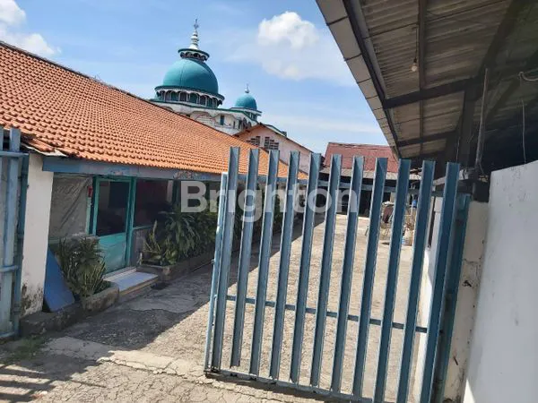 image JUAL RUMAH DAN PABRIK  DI JALAN RAYA GUNUNGSARI (2)