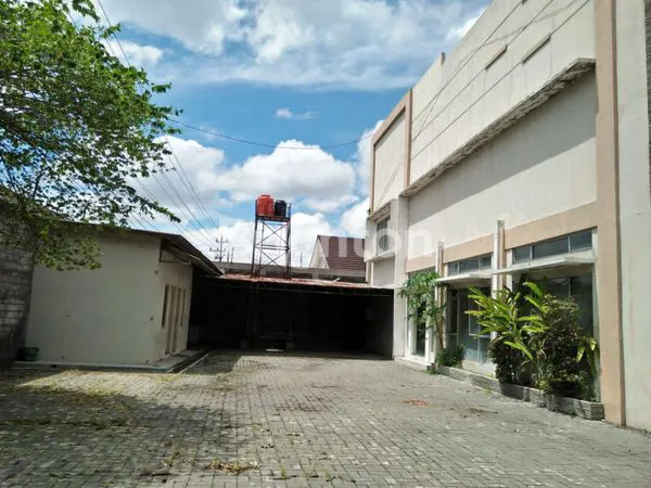 image GUDANG DI PALUR ZONA MERAH INDUSTRI  (4)